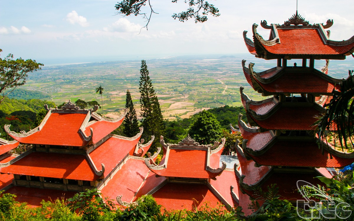 chua-ta-cu-binh-thua-01